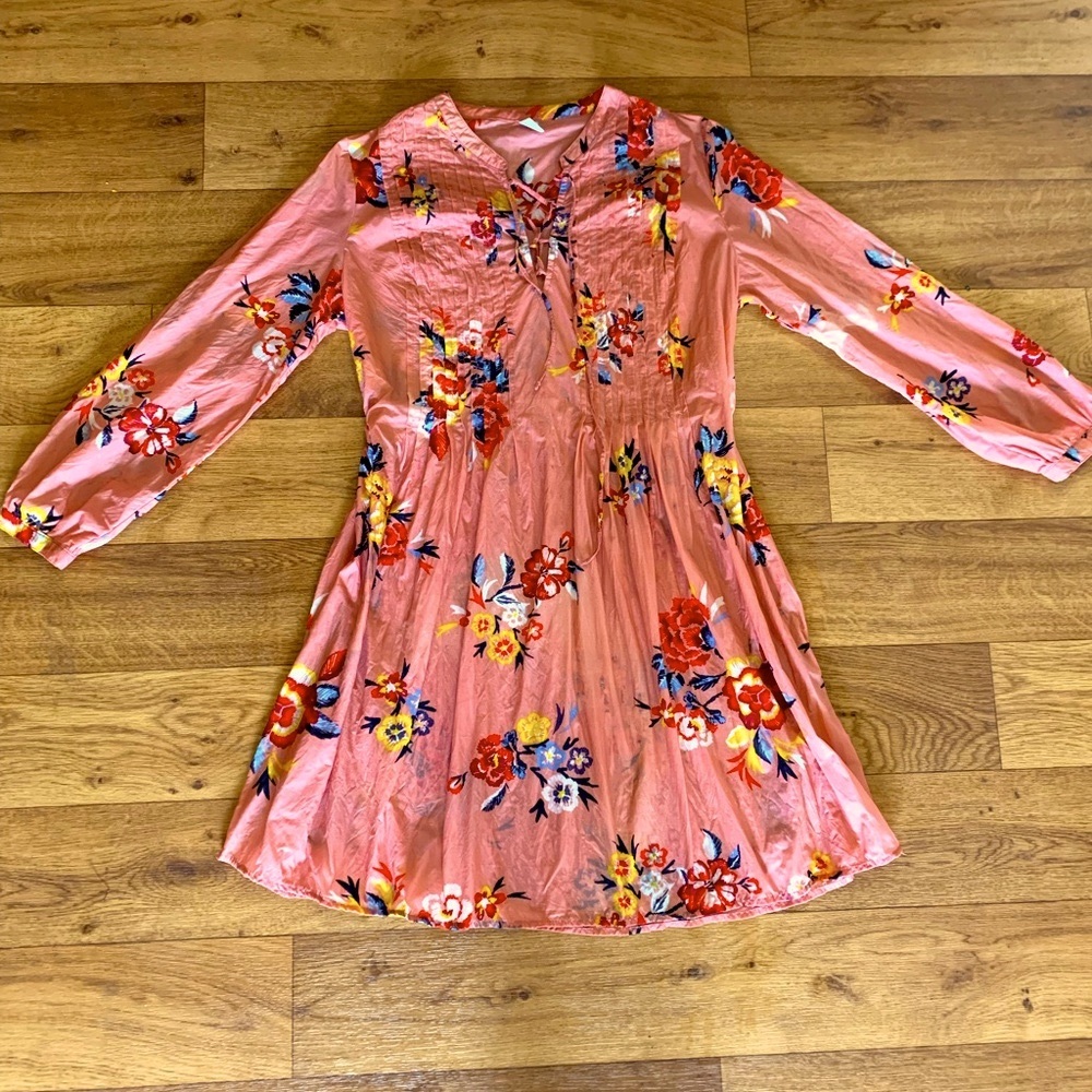 Floral long sleeve dress